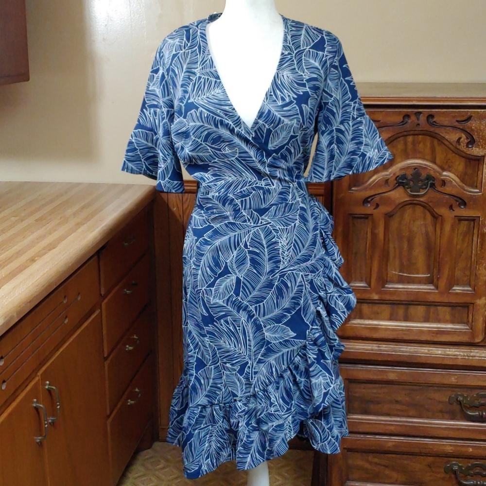 LARA 🆕 Fashion Navy Blue Wrap Around Dress L